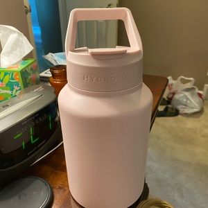 Hydrojug SS pink stands